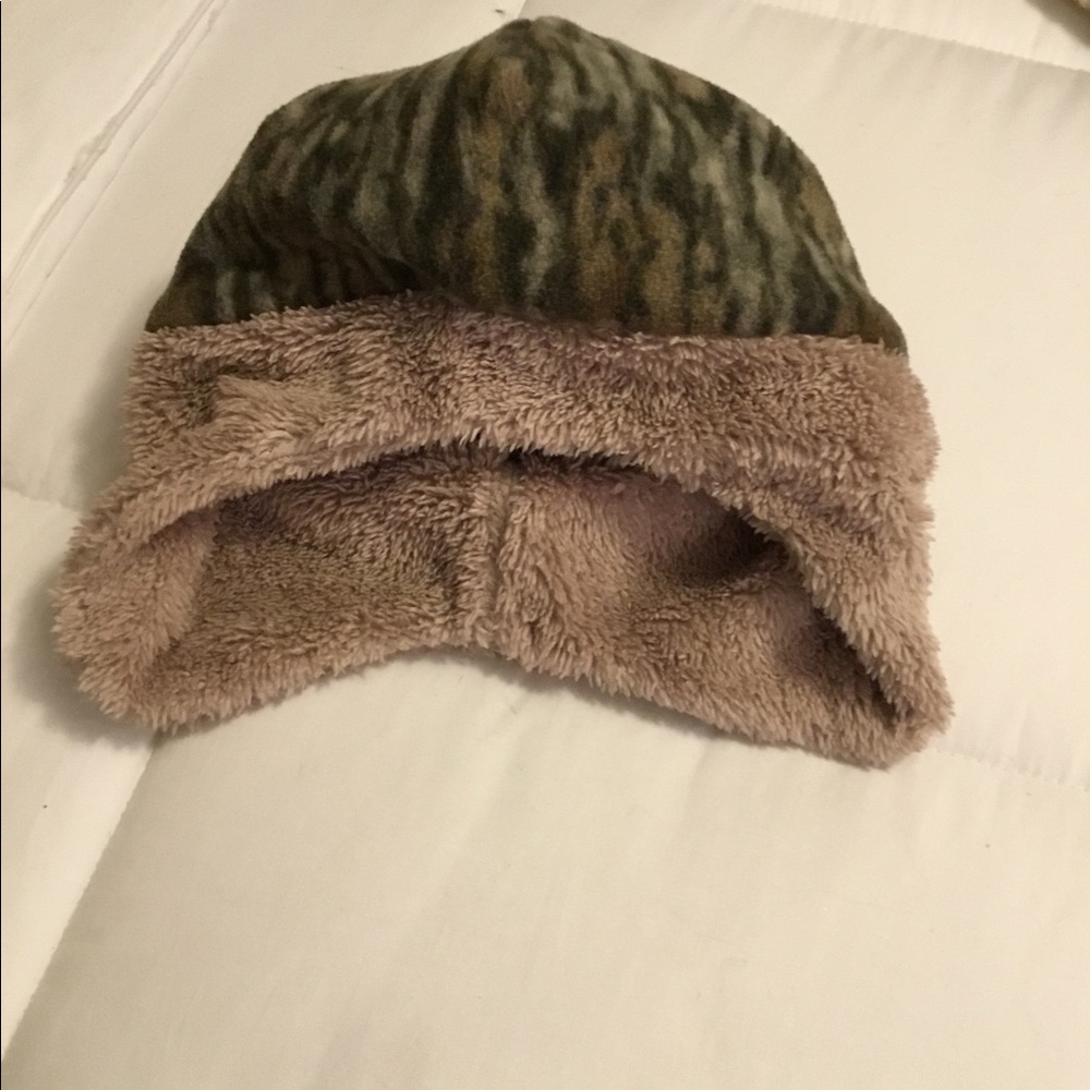 Sprigs Skull Cap with Ear Flaps